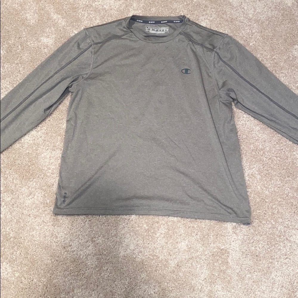 grey long sleeve champion work out top